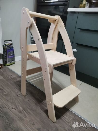 Башня помощника монтессори