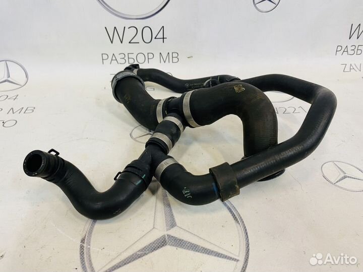 Патрубок охлаждения Mercedes-Benz M271.860
