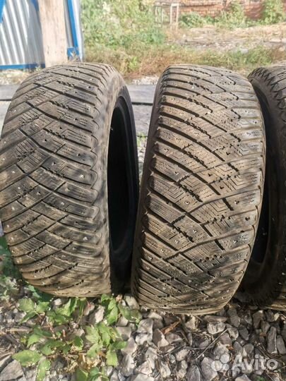 Goodyear Ultra Grip Ice Arctic 2 205/55 R16