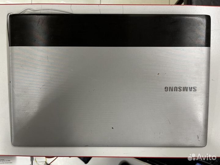Ноутбук Samsung RV513 RV515 в разборе