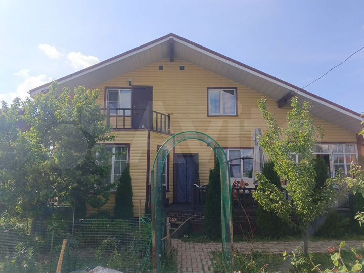 Дом 238 м² на участке 6,7 сот.