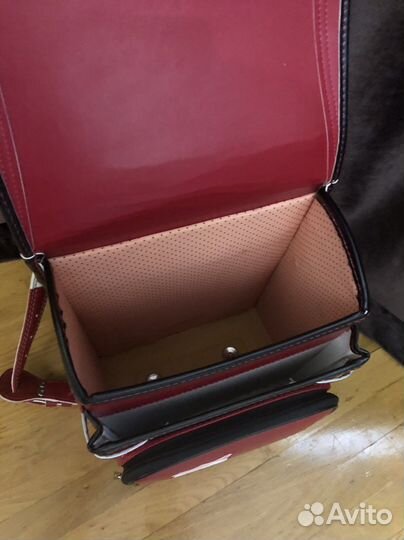 Школьный портфель для девочек