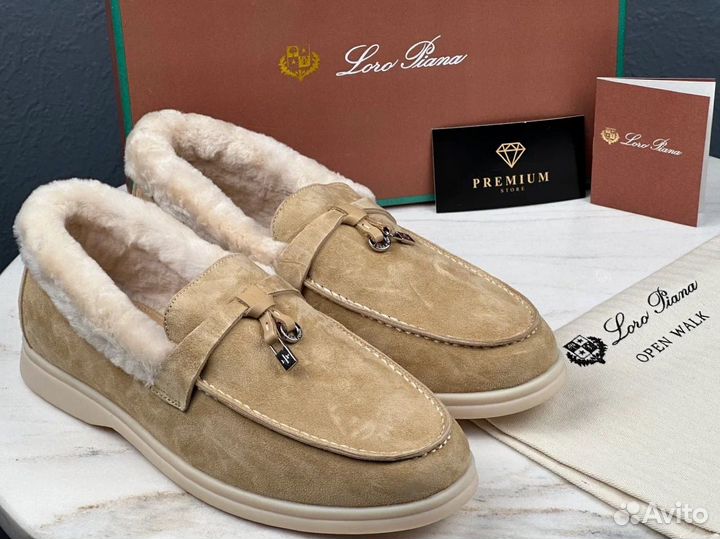 Лоферы Loro Piana с мехом / зимние