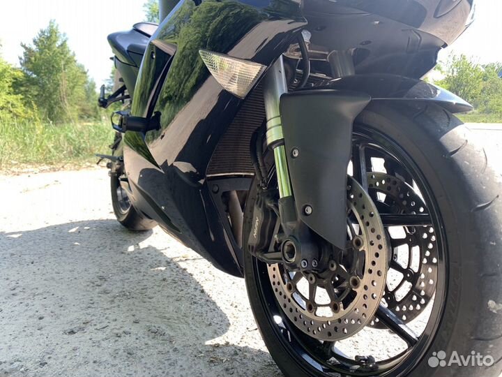 Kawasaki zx6r 2007г