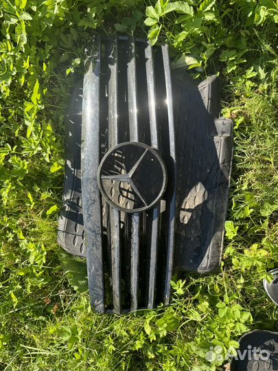 Решетка для w140