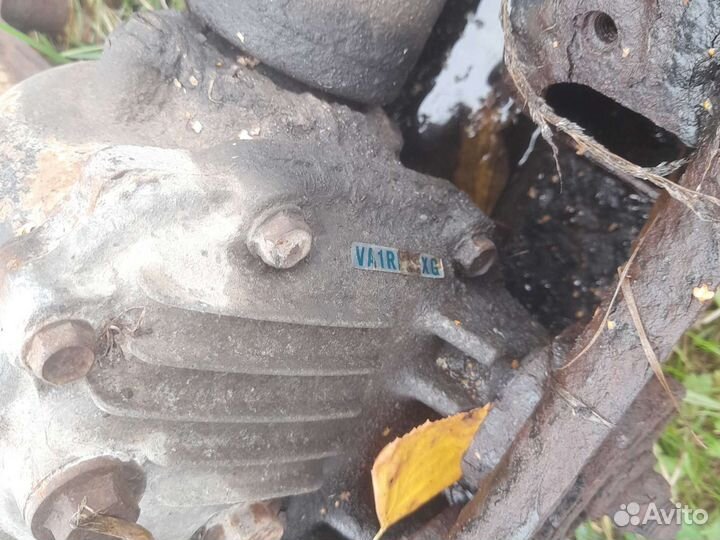 Subaru субару подрамник