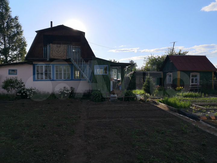 Дача 35 м² на участке 10 сот.