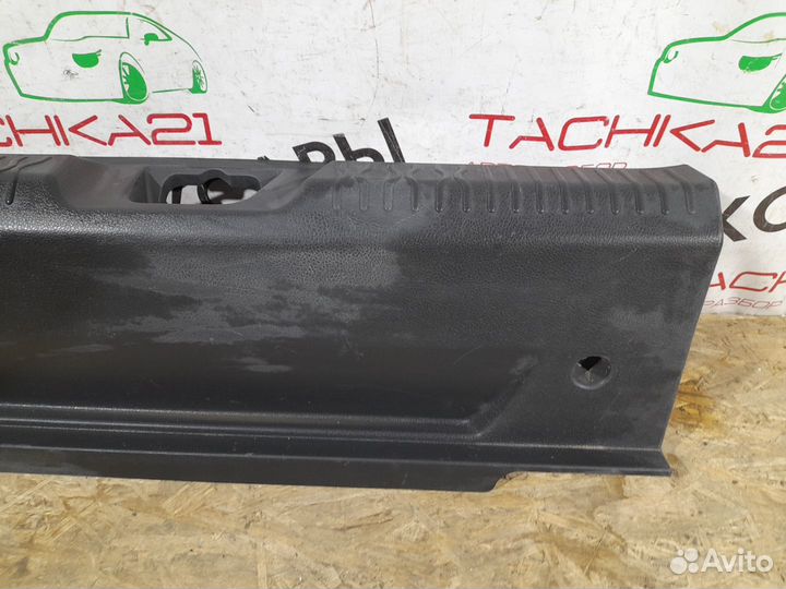 Обшивка багажника задняя LADA Vesta (2016)