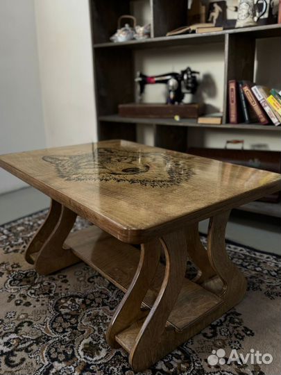 Стол журнальный