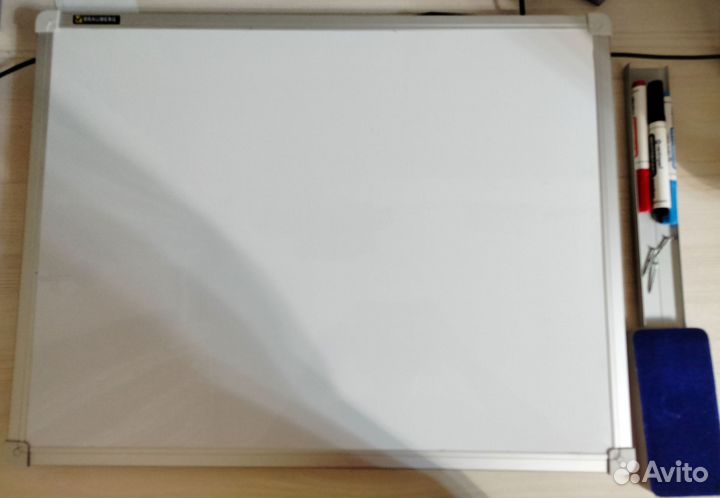 Магнитно маркерная доска 60х45 см + маркеры, губка