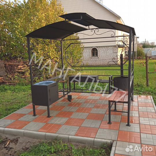 Кованные мангалы с крышей