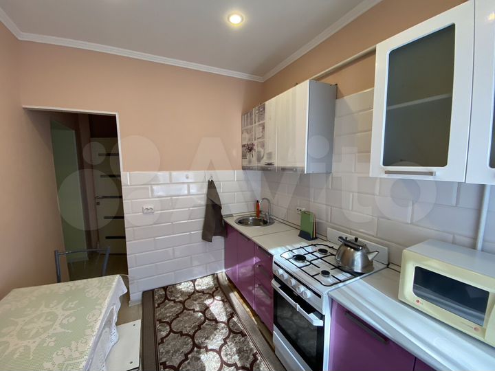 2-к. квартира, 37,8 м², 1/3 эт.