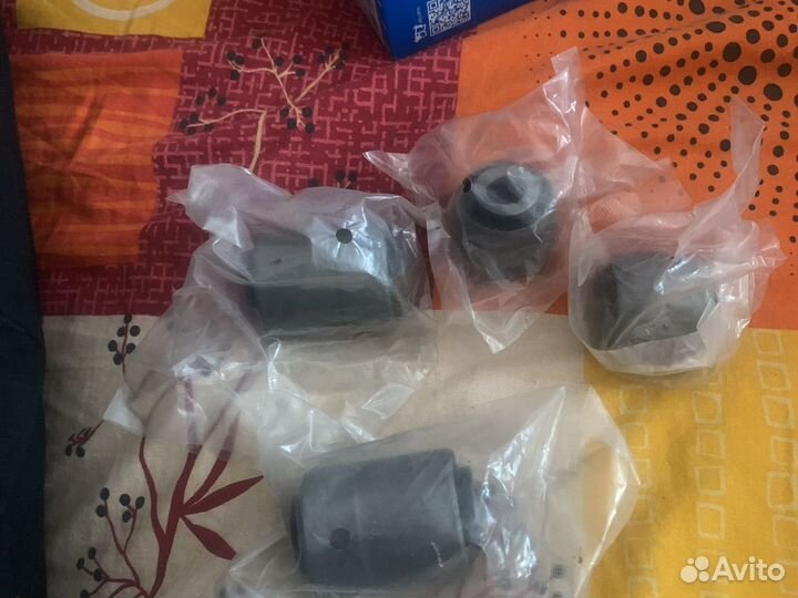 Салентблоки подпружиных рычагов фокус 2 /3