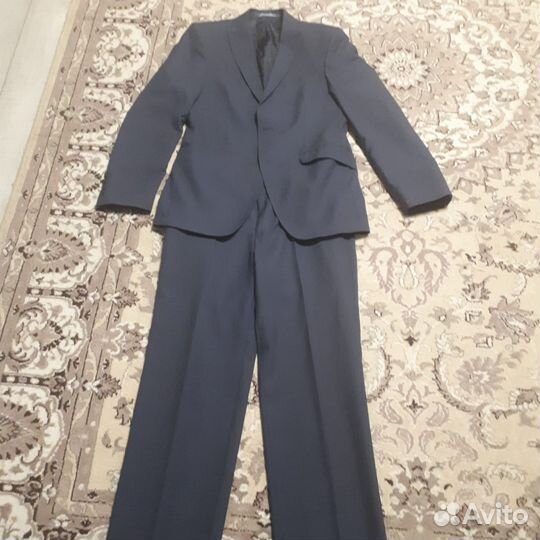 Мужской классический костюм