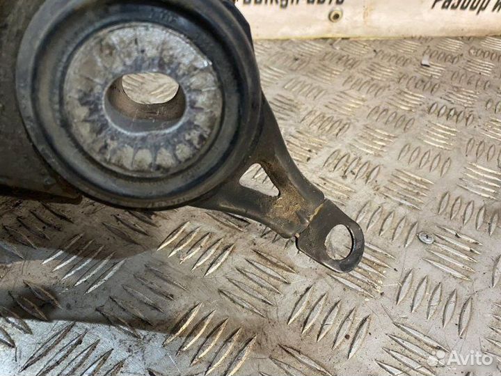 Подрамник передний Audi A4 2002