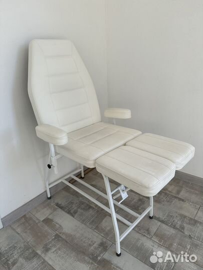 Педикюрное кресло