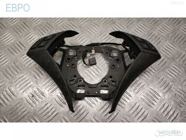 Кнопка в руль BMW E60 s1119297