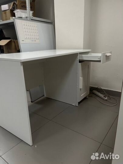 Письменный стол офисный компьютерный икеа Мебель