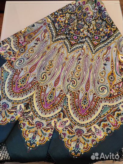 Новый павловопосадский платок 