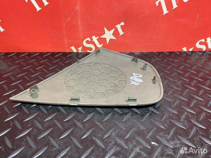 Решетка динамика правая Daf XF105