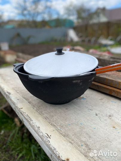 Казан чугунный