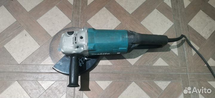 Болгарка Makita 9062