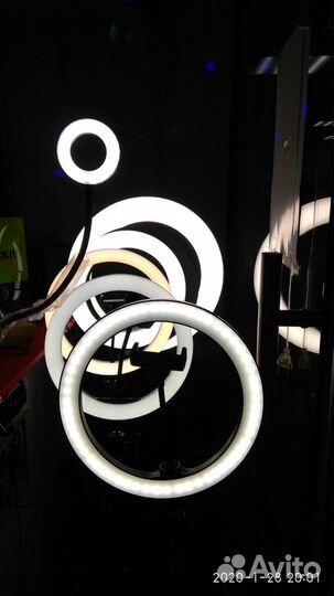 Кольцевая лампа