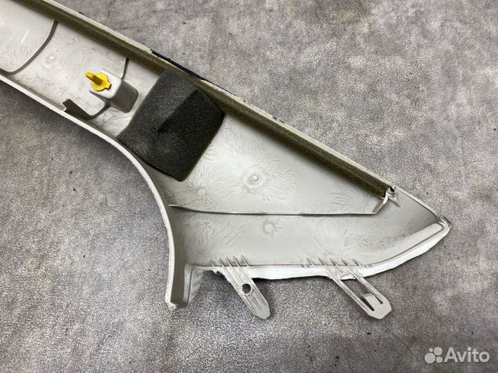 Накладка стойки передняя правая Ford Mondeo 4 2.0