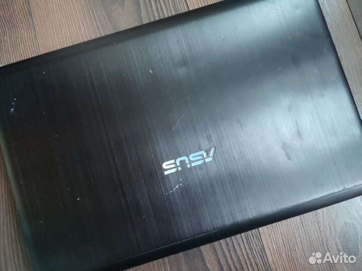 Ноутбук asus
