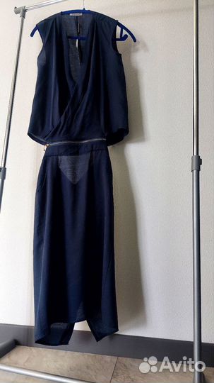 Летний женский костюм 44-46р.Италия