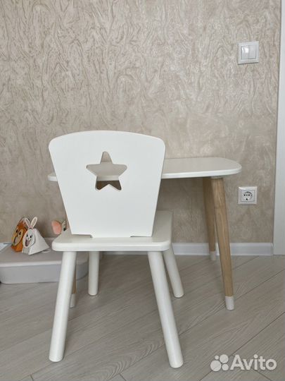 Комлект детской мебели