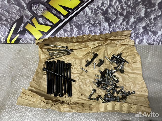 Болт гбц двигателя Alphard 2AZ-FXE Альфард ATH10