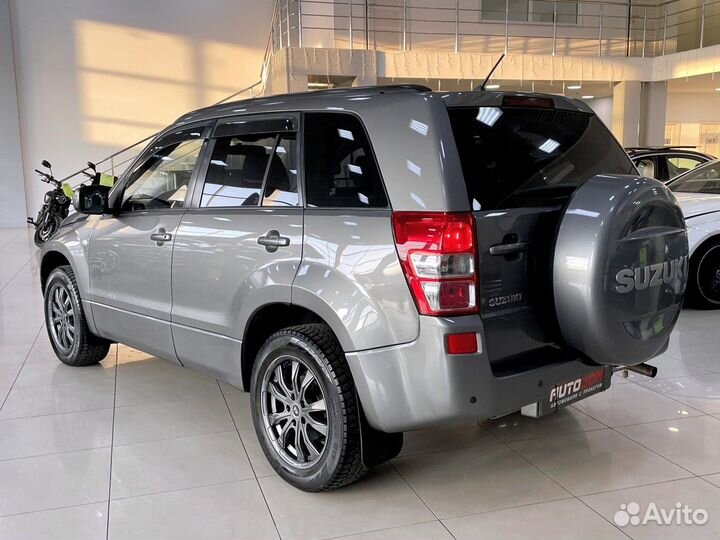 Suzuki Grand Vitara 2.0 AT, 2006, 215 000 км