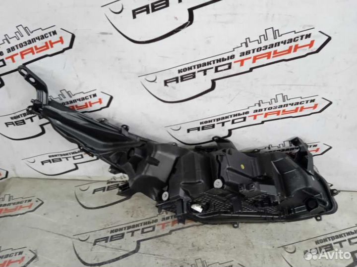 Фара toyota prius PHV ZVW52 4791 LED левая 8118547