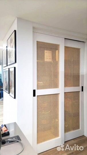 Шкаф с ротанговыми фасадами на заказ под ключ