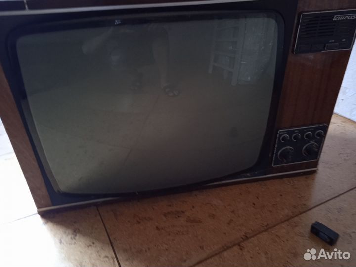 Телевизор Tauras, Таурас 211