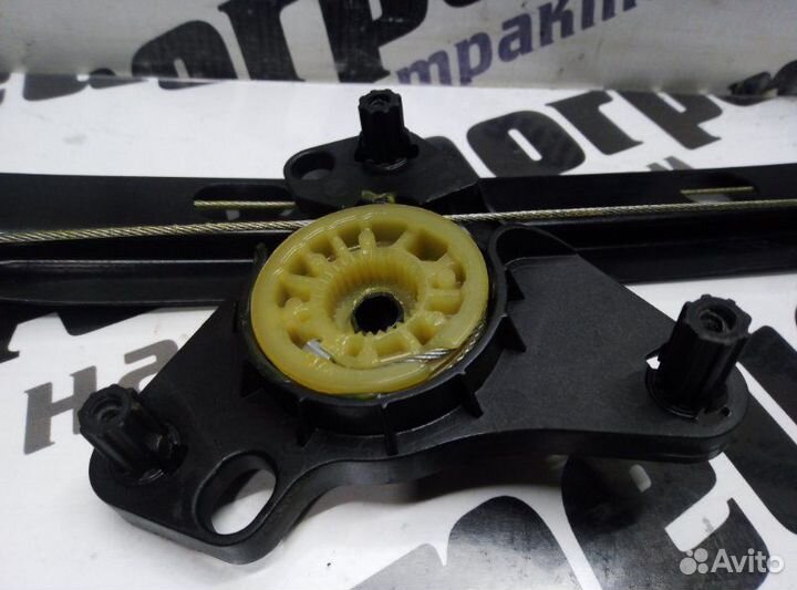 Стеклоподъемный механизм задний левый Volkswagen