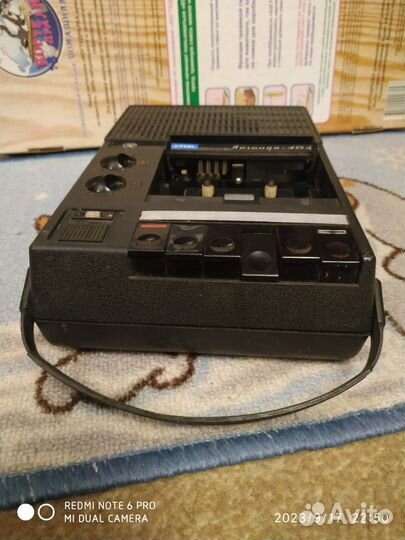 Магнитофон Легенда 404