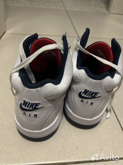 Nike air flight