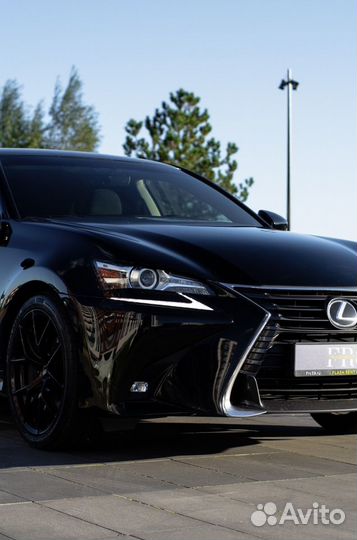 Аренда Lexus GS