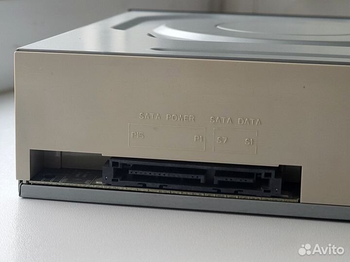 Дисковод Lite-On iHAS122-14