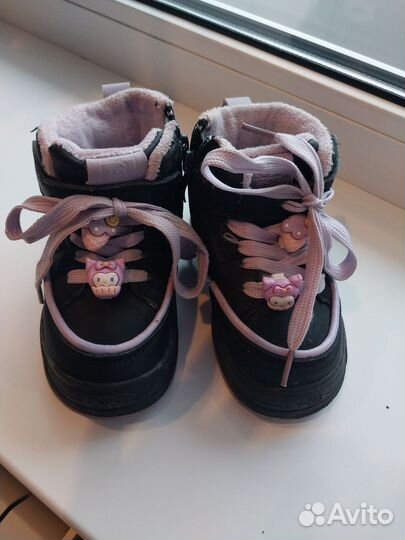 Ботинки на девочку 23 размер