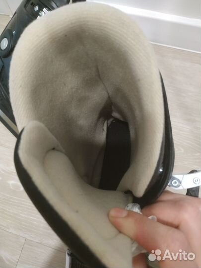 Продам коньки, состояние новых, 43 размер