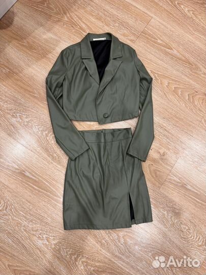 Женская одежда