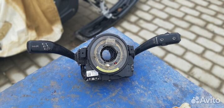 Продам переключатель света и поворотов для ауди 4