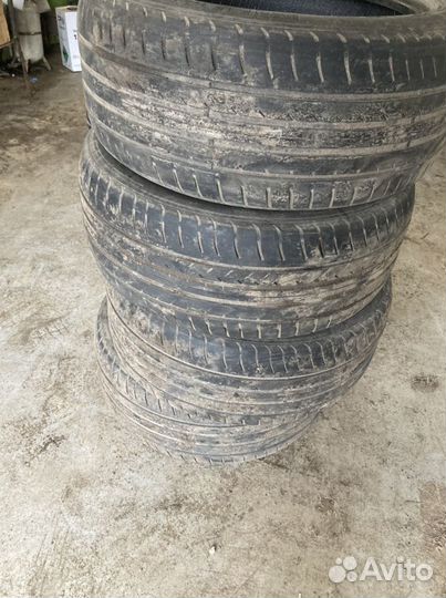 Goodyear EfficientGrip SUV 255/45 R18