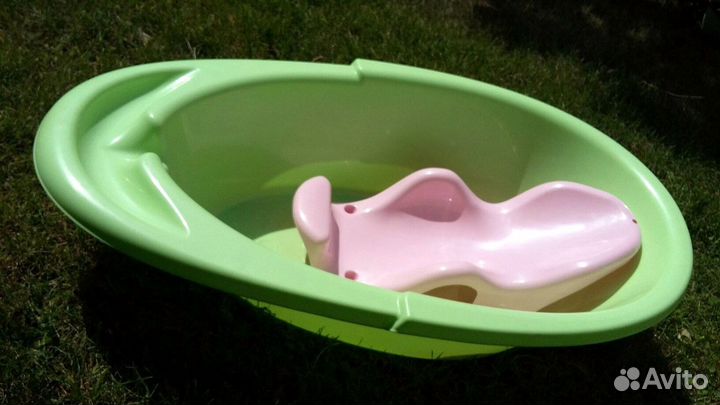 Подставка-люлька для купания малыша