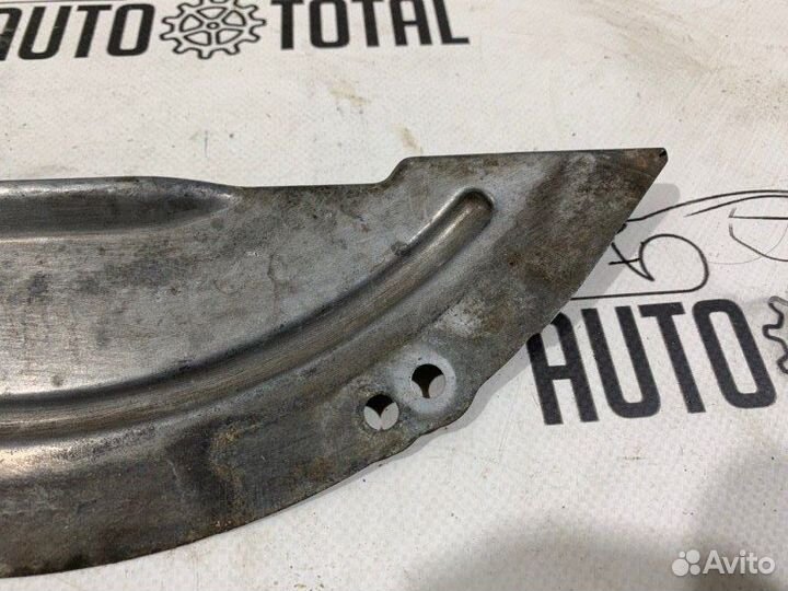 Промежуточная пластина кпп Mitsubishi Lancer 10