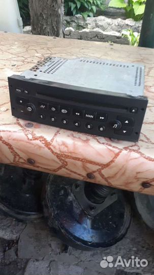 Peugeot 307 штатная магнитола