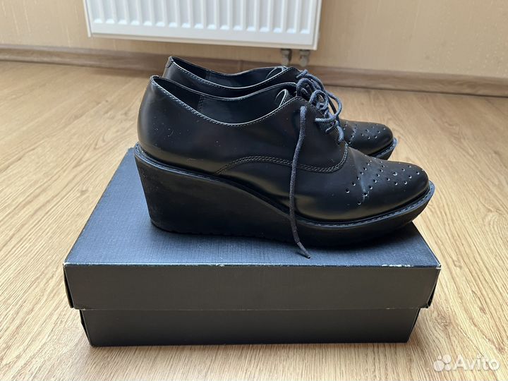 Полуботинки Clarks